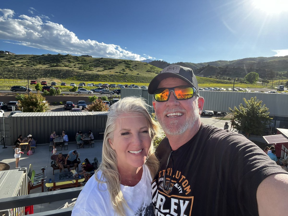 gary_dblack's tweet image. After our calls and meetings, a Thursday afternoon ride and date, I am a blessed 😇 man!

#Redleg brewery