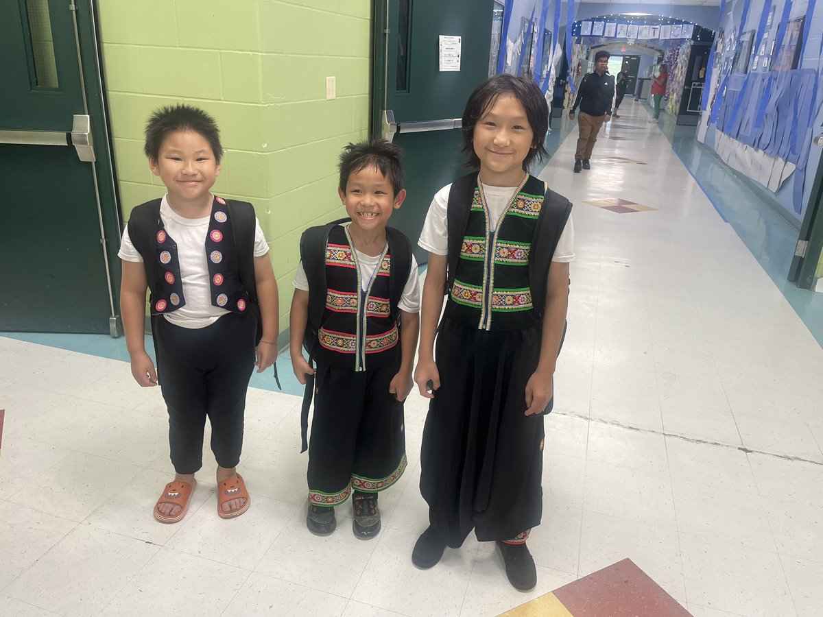 Multicultural Night at YWES!  My teachers and staff embrace this tradition and they planned an incredible community event!  Thank you for all your hard work and thank you to all the families that shared their culture.  <a href="/RIDeptEd/">Rhode Island Department of Education (RIDE)</a> <a href="/pvdschools/">Providence Public Schools</a> <a href="/ElementaryZone/">PPSD Elementary Zone</a>