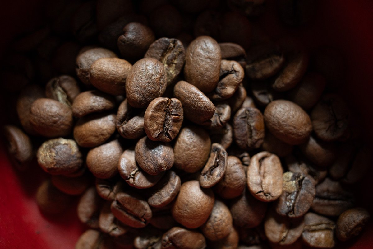 mothTSC's tweet photo. #PhaseConnect #PhaseCoffee macro shots with the #ricohgr3 https://t.co/aMmqbQBaBD