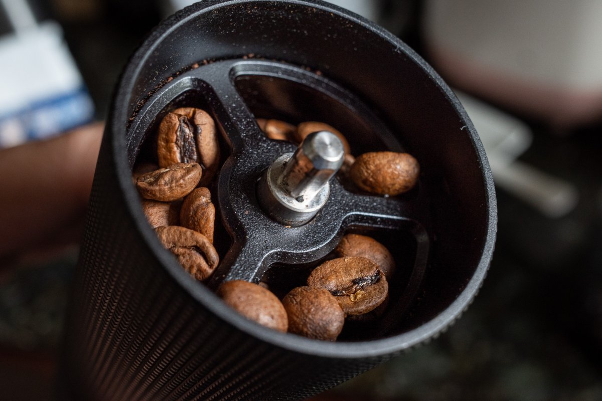mothTSC's tweet photo. #PhaseConnect #PhaseCoffee macro shots with the #ricohgr3 https://t.co/aMmqbQBaBD