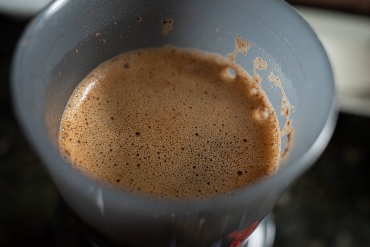 mothTSC's tweet photo. #PhaseConnect #PhaseCoffee macro shots with the #ricohgr3 https://t.co/aMmqbQBaBD