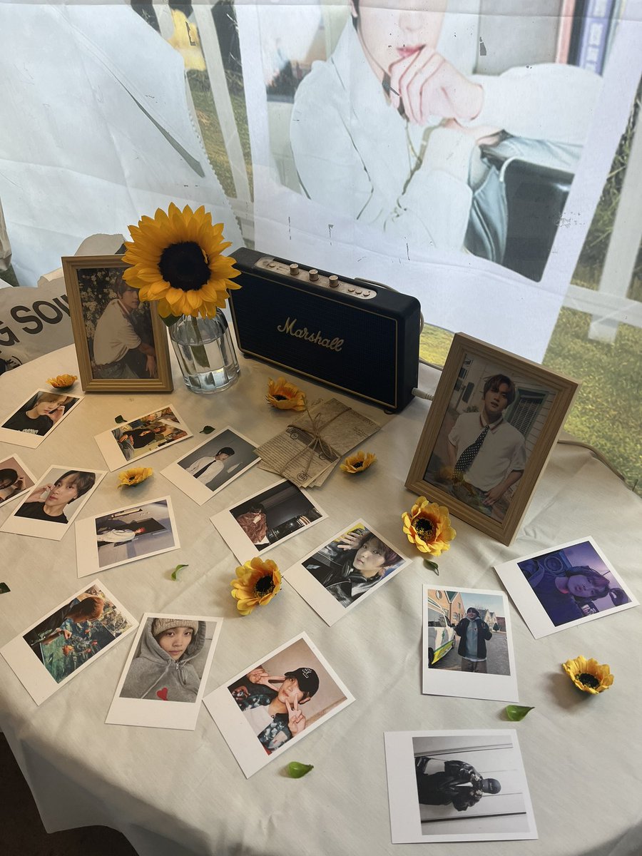 fullsuni_00's tweet photo. @SFgarden0606 

#sunflower_garden_HC

해바라기만큼 꽃집도 너무너무 예쁘게 잘 꾸미셔서 덩달아 기분이 좋아지는 것 같아요
덕분에 너무너무 행복한 해찬날을 보냈어요🌻 https://t.co/FN4LDITb2d