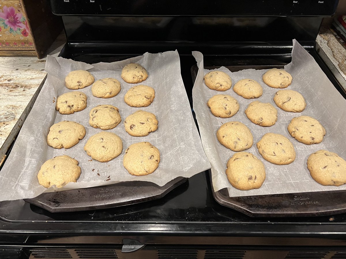 greybowfalcona's tweet photo. So… who is ready for coffee biscuits?! #ffxiv #ffxivcookbook https://t.co/4Rss4Wcadk