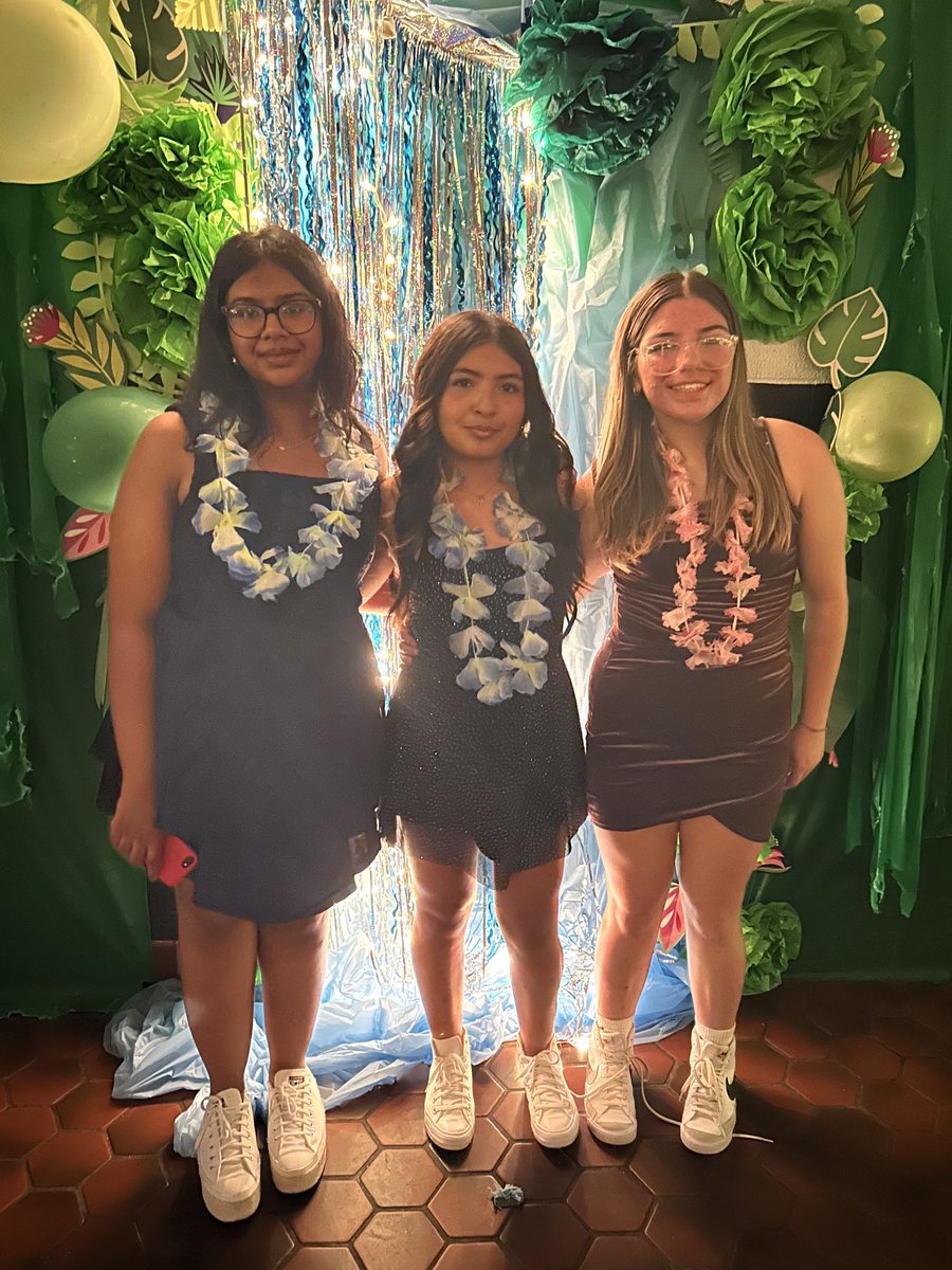 tierneybethel's tweet photo. 8th Grade Dance 2024 ⁦@WatsonBryan7⁩ ⁦@ShannonMaricon1⁩ ⁦@taranovichj1⁩ https://t.co/wHA2H3hVbj
