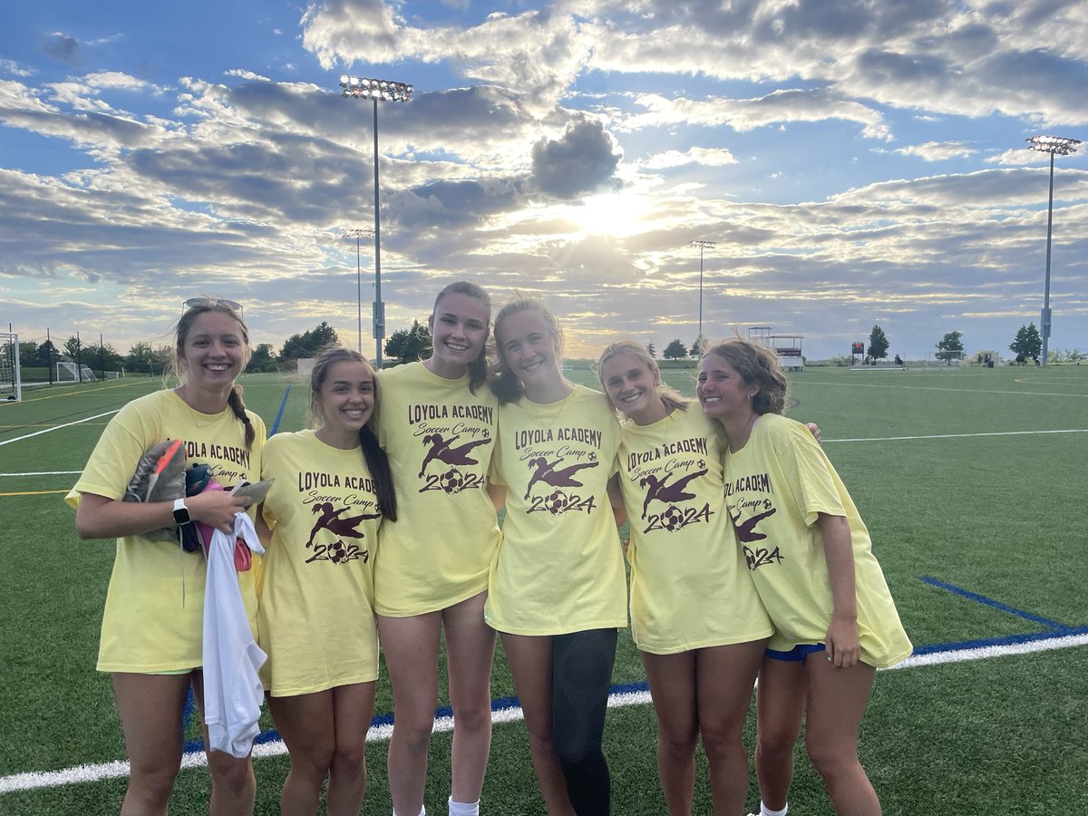 Great 1st week of camp! Loved having some of LAVS on the field coaching!