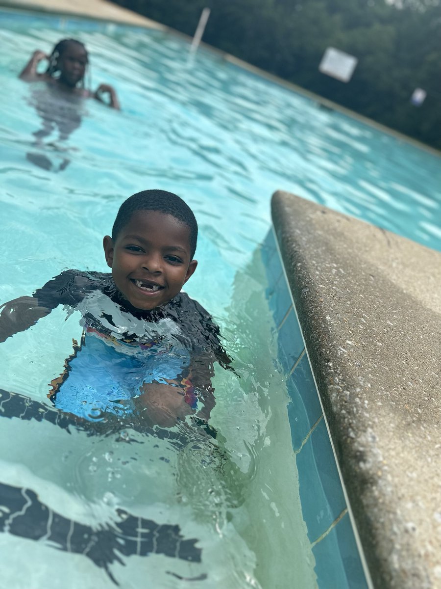 TroyDuBois's tweet photo. She’s good, real good y’all. DM me for a 10% discount.
Grown ups, in between, children and babies (literally)
Come get some this summer. #SwimGood
https://t.co/V5t2uPkkye https://t.co/QyRwAcr1gr