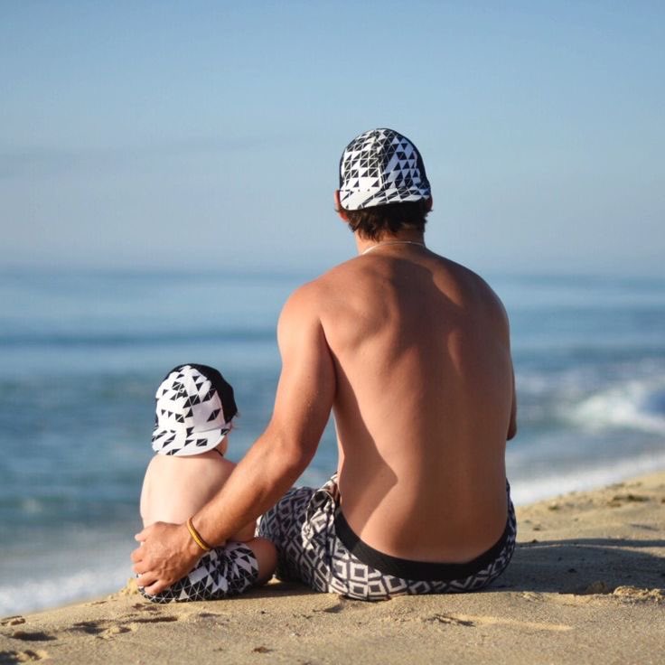 obroseyxd's tweet photo. Today was beach day with the little pack. 

          Let’s hit the summer time kiddos https://t.co/GZteS4HgTf