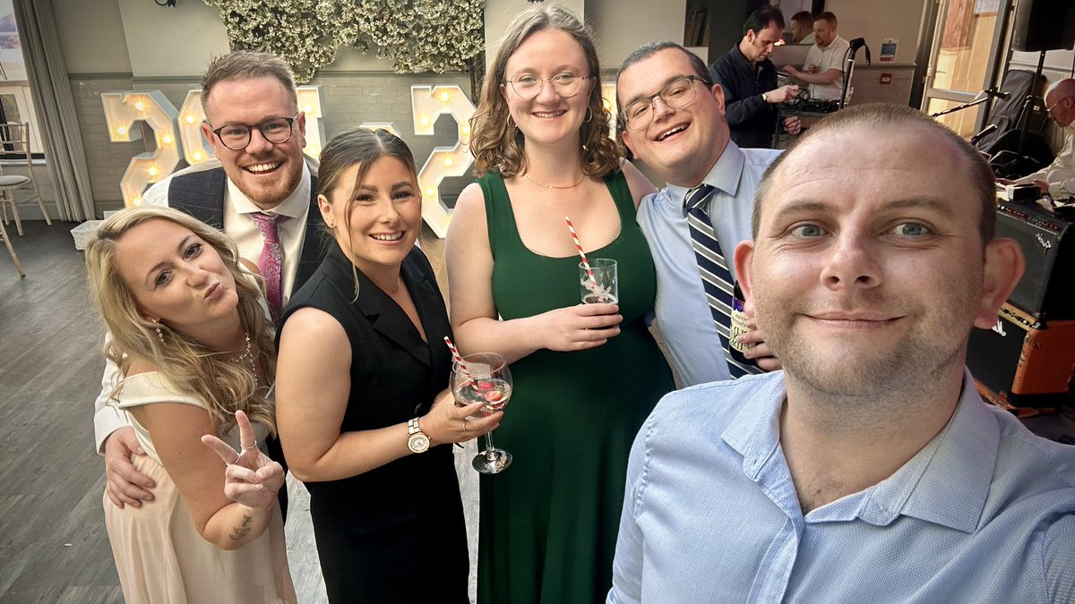 MarkColledge92's tweet image. Lovely couple of days!