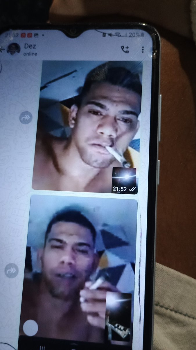 temdetudoe's tweet photo. TRAFICANTE (BORAIS) PUGA DE BUNDA ESTA PRESO E FAZENDO CHAMADA DE VIDEO OS TRAFICANTE DA PENHA.
@SEAPOFICIAL @seapgovpb @sispern https://t.co/bQS9jQZI4s