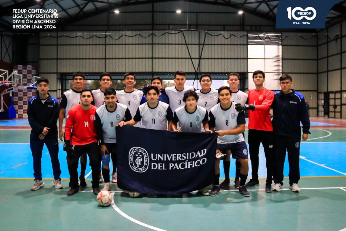 perufedup's tweet photo. ¡EMPATE! 🏆🔥⚽️
La #UCSUR empató 2-2 a la #UP en la tercera fecha de la FEDUP Centenario Liga Universitaria de Futsal Varones  División Ascenso Región Lima 2024. 🔝

📸 @angelligr24

FEDUP, 100 años promoviendo el deporte universitario 💙❤️ https://t.co/46mc4MMFDW