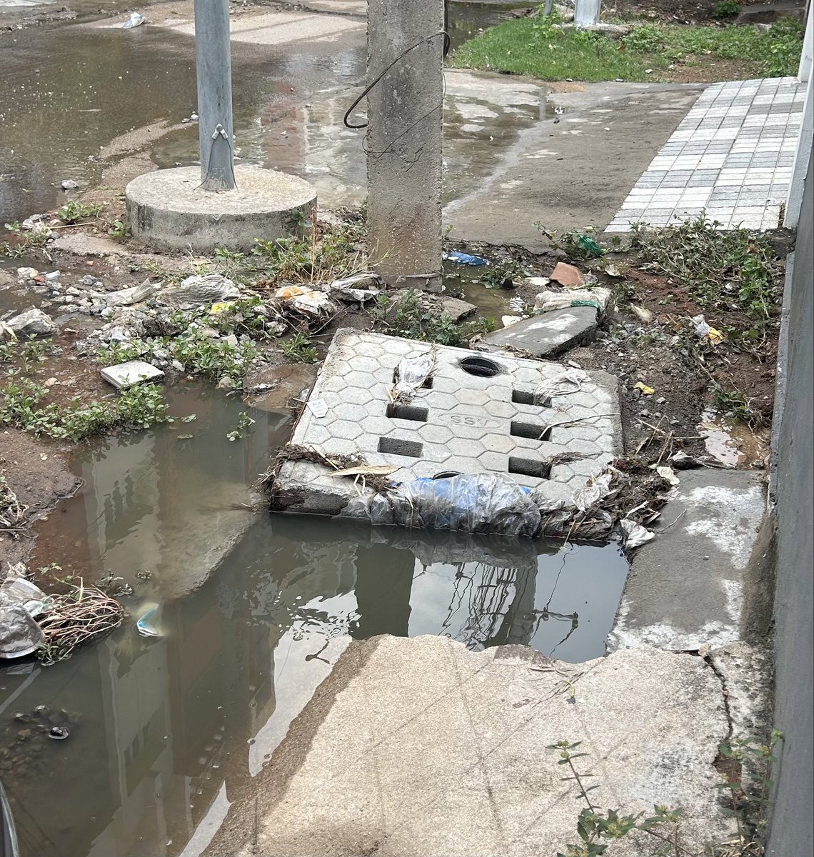 Cart - 615952295: shocking that ASAP assurance is more than 24hrs.? Authorities response is ‘No staff/No salaries’? If 👀 GMCH wants death / Spread 🦠 for 💊 business please increase Tax but don’t play with humanity. <a href="/GHMCOnline/">GHMC</a> <a href="/CommissionrGHMC/">Commissioner GHMC</a> <a href="/PTTVOnlineNews/">PTTV</a> <a href="/TelanganaCMO/">Telangana CMO</a>