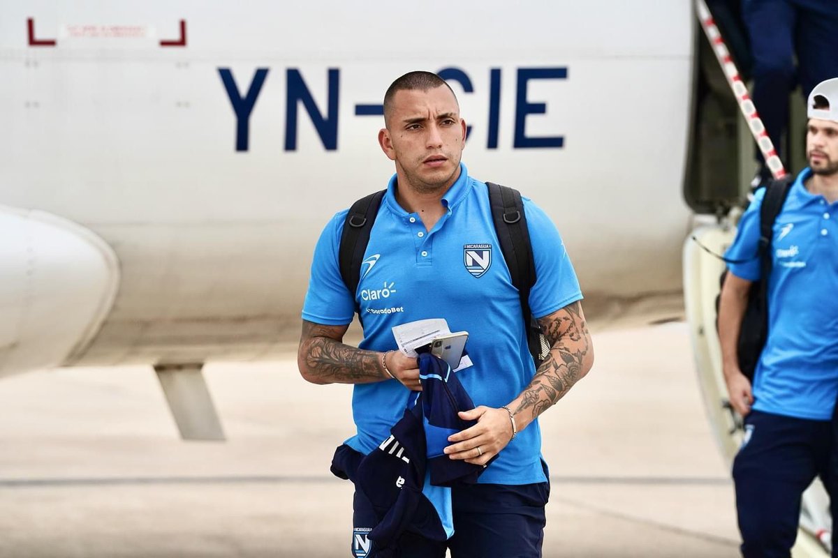 Canal6Nicaragua's tweet image. #Deportes6
La tarde de este jueves, nuestra Selección Nacional de Fútbol 🇳🇮 llegó a Belice 🇧🇿 para iniciar su preparación de cara al partido de este próximo sábado 8 de junio.

#SoyPuroPinolero #AzulBlancoAzul #Nicaragua