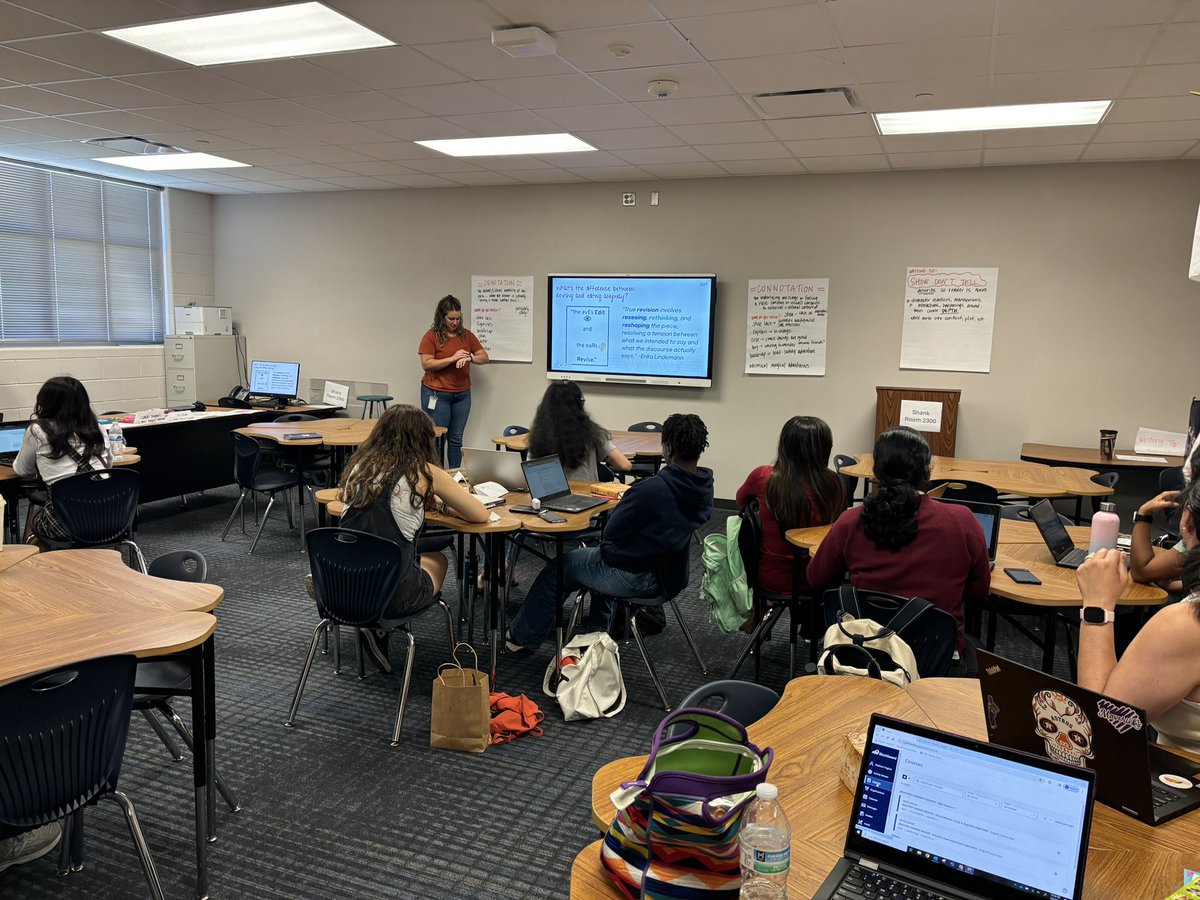 AliciafBates's tweet image. It was such a pleasure visiting #WriteCamp facilitated by @NinaAnderson11 and @AmandaPalmer131. Today they were writing, revising, editing, and giving each other feedback. What a joy to see so many young writers honing their craft by choice during the summer!