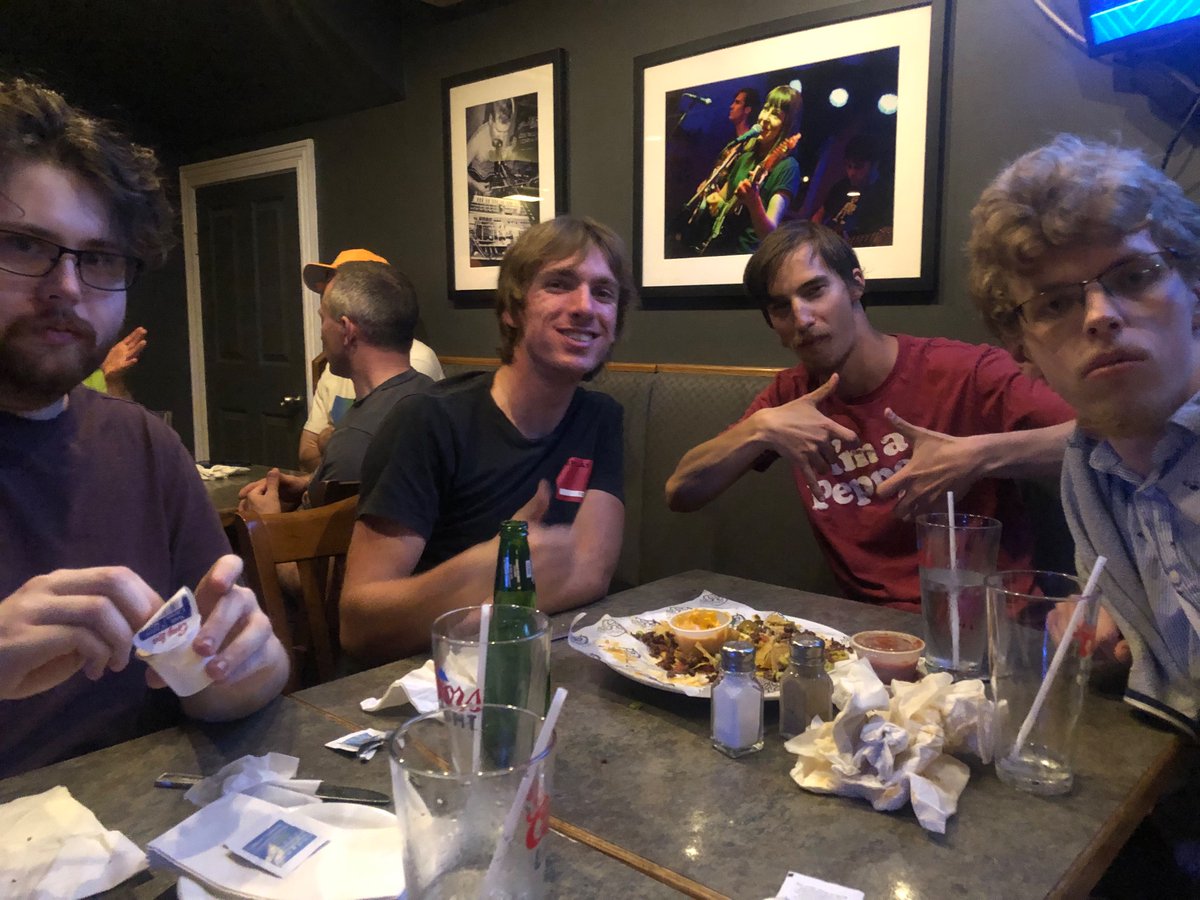 CountReglay_'s tweet image. I love being 24!! Yippee! Wahoo!

I love my friends thanks for enduring Hunters trivia night with me 💪💪💪