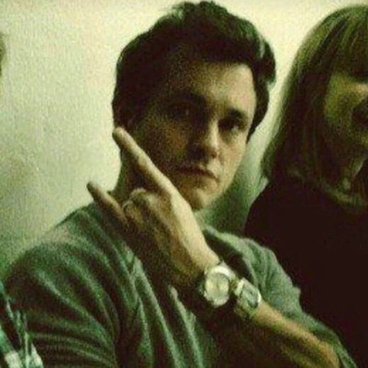 DailyHugh's tweet photo. https://t.co/AEug7WaK9x