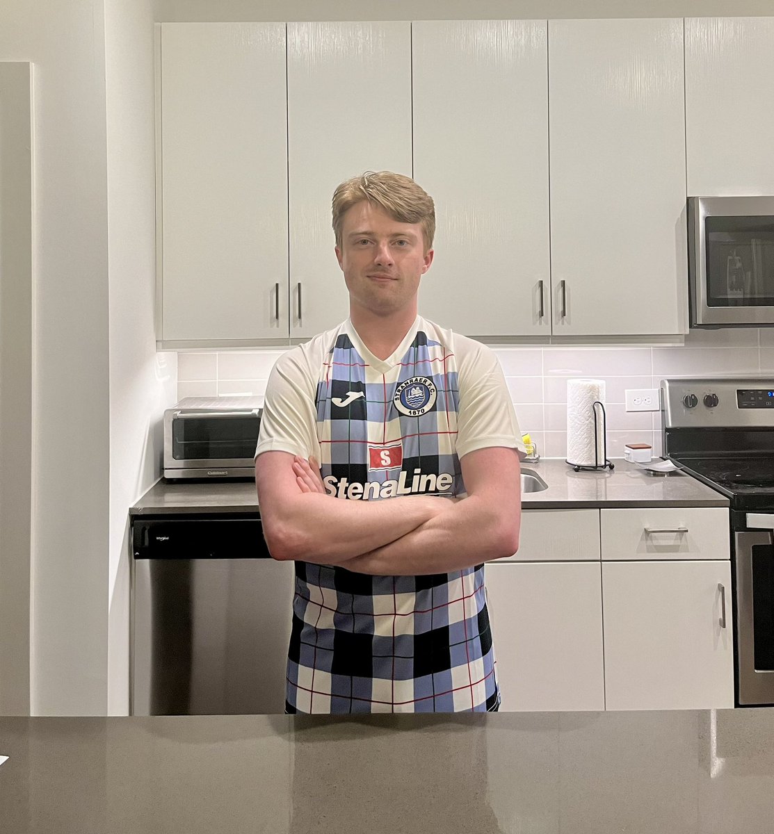 ConnorMeissner1's tweet image. Just got this awesome jersey from @SurpriseShirts for winning #FPLUSA this year! One of the oldest teams in the world!

Thank you to @FPL_BlackWolf for running @FPLUSALeagues, such a fun league and great community

Setting up my SofaScore alerts for @StranraerFC now 😂