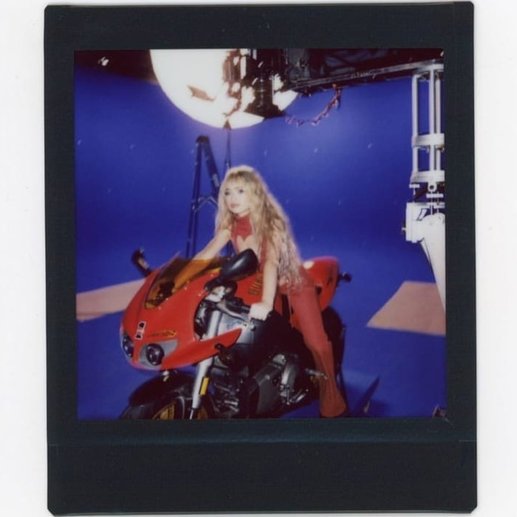iPhotoBoothRP's tweet photo. 📸💥 © 𝗟𝗼𝗼𝗸 𝗮𝘁 𝘁𝗵𝗲 𝗰𝗮𝗺𝗲𝗿𝗮!
#PhotoBoothRP: 𝘴𝘮𝘪𝘭𝘦 𝘢𝘵 𝘵𝘩𝘦 𝘤𝘢𝘮𝘦𝘳𝘢.
( 🎬🍿 ) by @SevastyanAccess

𝗡𝘆𝗿𝗮 𝗦𝗲𝘃𝗮𝘀𝘁𝘆𝗮𝗻 (@luxenscripts) on set for the recordings of the #FastTimesRP music video https://t.co/wHuyaMaUNu
