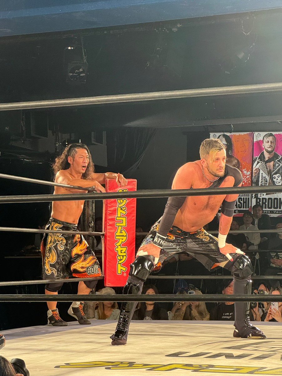 El_Soo218's tweet photo. 2024.6.5 DDT 新宿FACE
What are you doing 2024 TOUR
in SHINJUKU
CDK5周年おめでとう��ざいます!!!
#ddtpro
#CDK5th
#クリス・ブルックス 選手
#高梨将弘 選手 https://t.co/aj5XpTDfTS