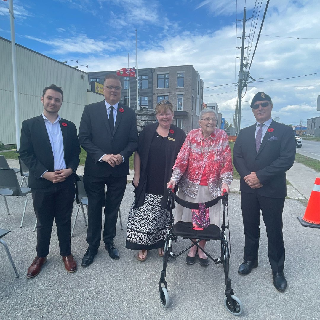 APBoardofTrade's tweet photo. Today, our team was honoured to join the @TownofAjax council, @AjaxLegion and veterans for a wreath-laying ceremony and special remarks to commemorate the 80th anniversary of D-Day and the Battle of Normandy.
#APBOT #TownofAjax #AjaxCouncil #DDay80thAnniversary #AjaxOntario https://t.co/Wu0BnSQIGi