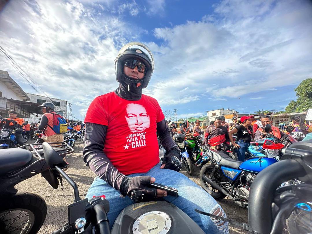 ¡Otra victoria del chavismo! 💪🏻🇻🇪 

Hoy nos movilizamos en Upata, estado #Bolívar.

Vean ustedes mismos... Las calles son del pueblo! El próximo #28Jul la victoria es de <a href="/NicolasMaduro/">Nicolás Maduro</a>