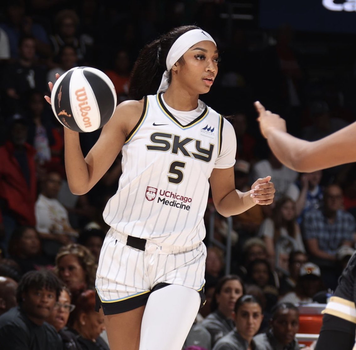 Angel Reese continues to impress. Here’s a look at the rookie’s current résumé:

Leads all Rookies in Rebounds
Leads all Rookies in Steals
Leads all Rookies in Double-Doubles
Leads all Rookies in Win Shares
Leads all Rookies in PER
Second among all Rookies in Points
Second among