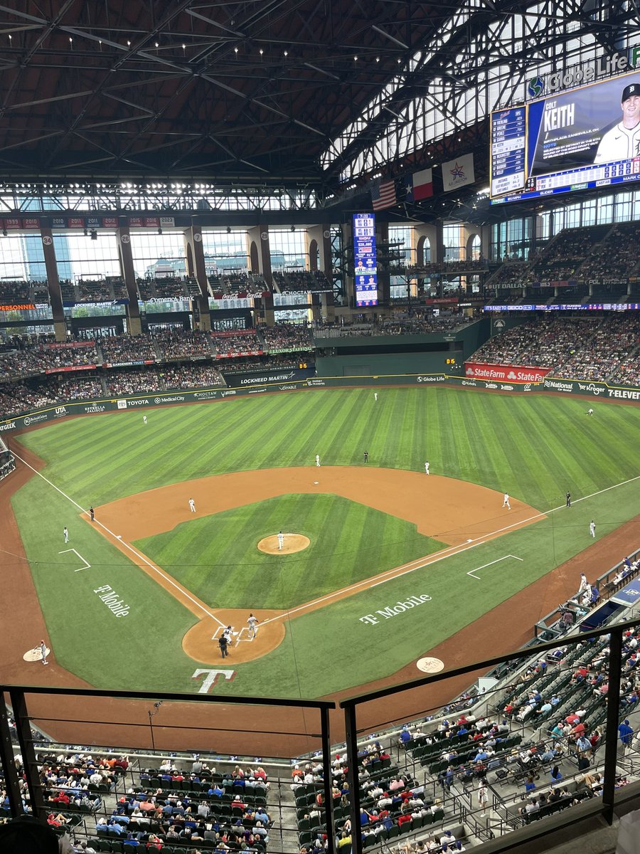 jbrettgoodloe's tweet image. Incredible experience with baseball’s best. Thanks to Dr. Meister and his staff for hosting us #baseball #ortho #tommyjohn