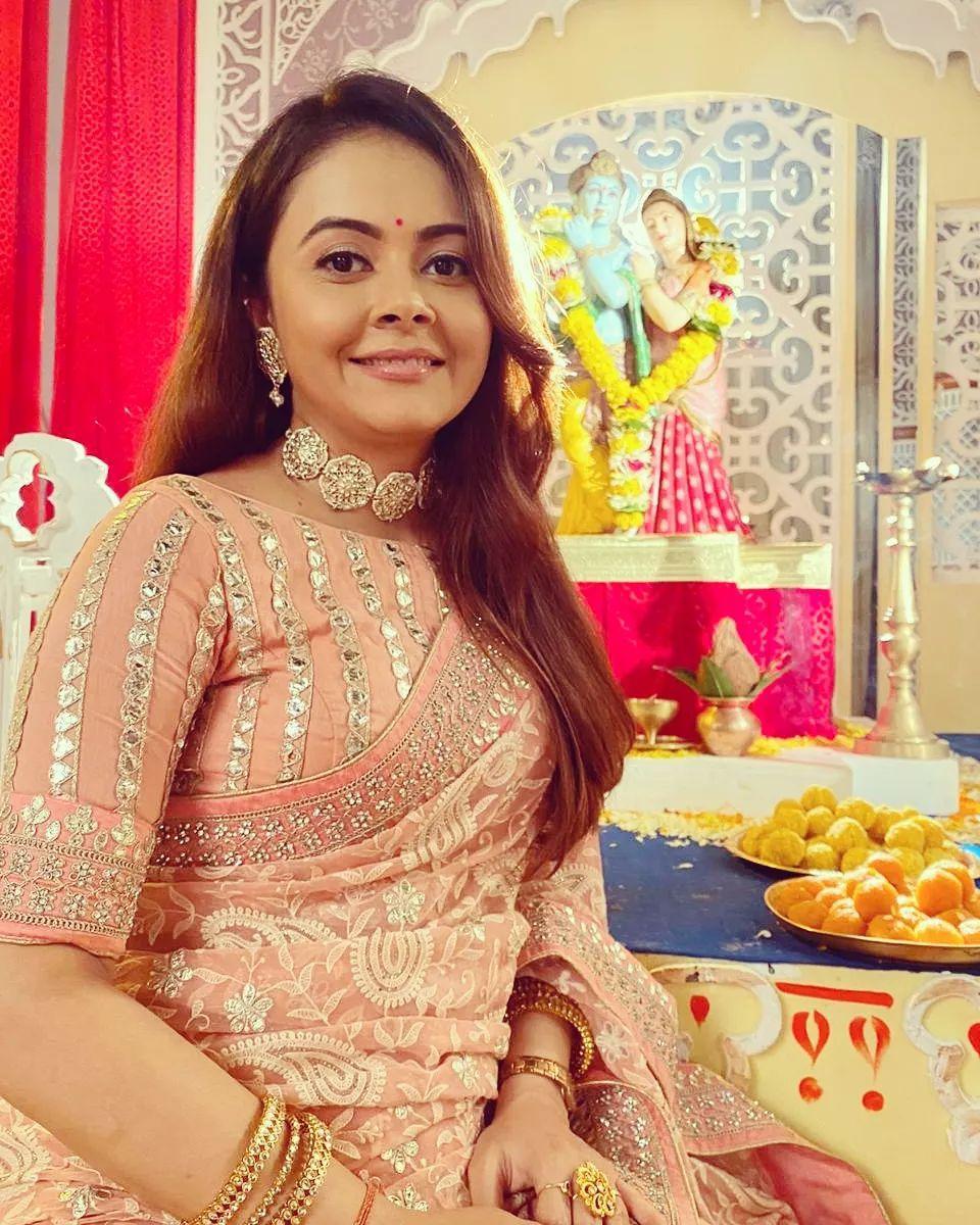 devoleenamyidol's tweet photo. 12 years of Devoleena as Gopi 
#DevoleenaBhattacharjee 
#Gopibahu https://t.co/x8TAPXyE5c