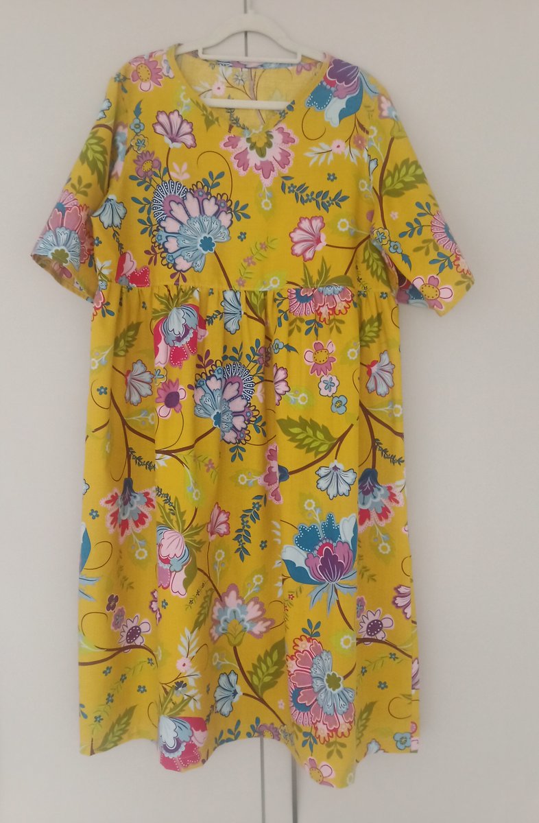 drummum2's tweet photo. @sewingbee Here are a few of mine from using duvet covers and curtains. I also make 'scrappy' bucket hats using up those scrap pieces of fabric and they are all totally different and individual https://t.co/fy4ZVF4P3R