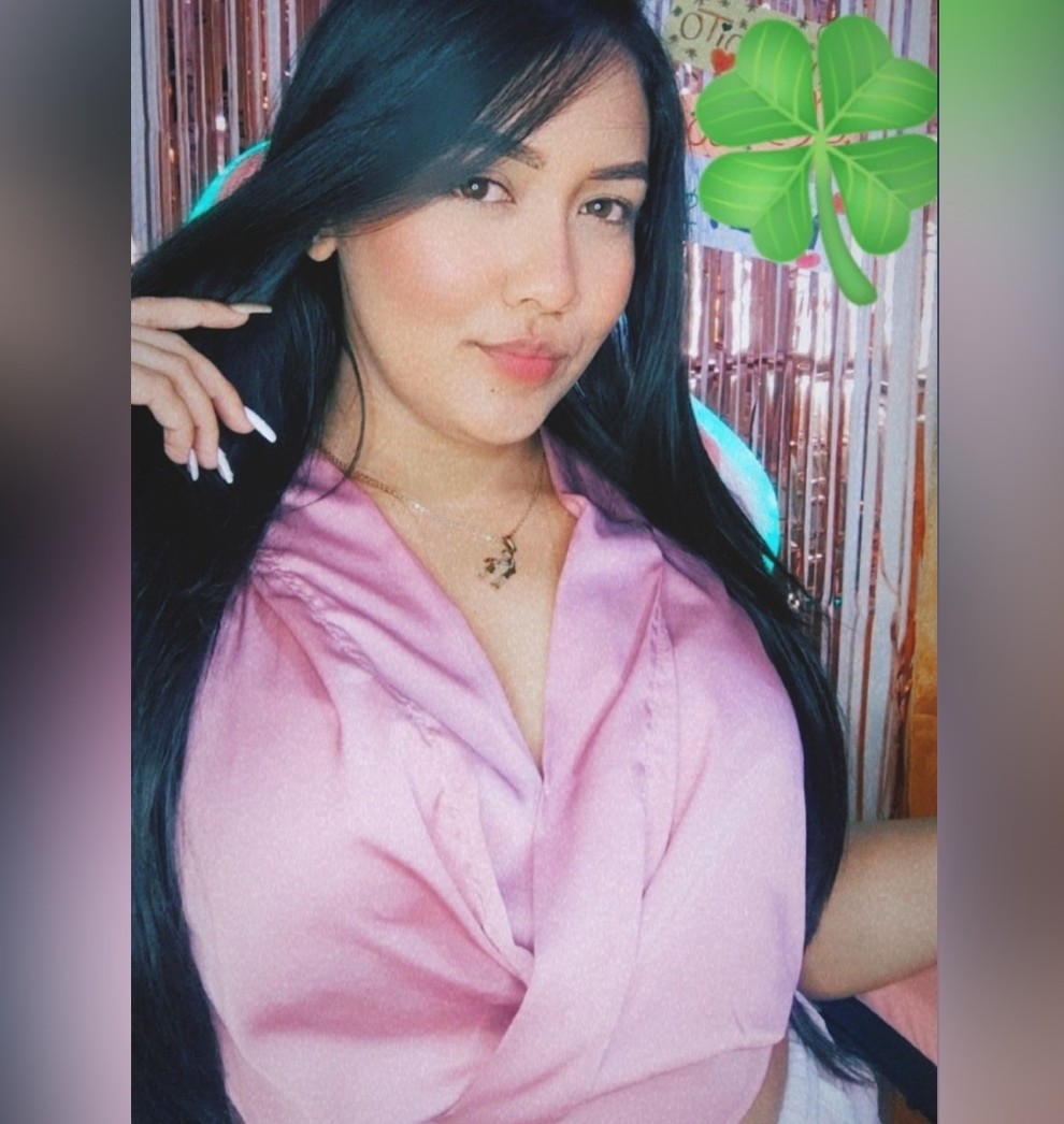 BuzzCastAPP's tweet photo. "Attitude Shapes Success - Join her on Buzzcast for a Dose of Positivity! ππͺ"
π Download Buzzcast and let her positivity enhance your daily life!
πBC ID:15698746
#buzzcast #buzzcastlive #AttitudeMatters #livestreamingnow #streamercommunity #inspirationalstreamer #fypviral https://t.co/oYOEWlRvxQ