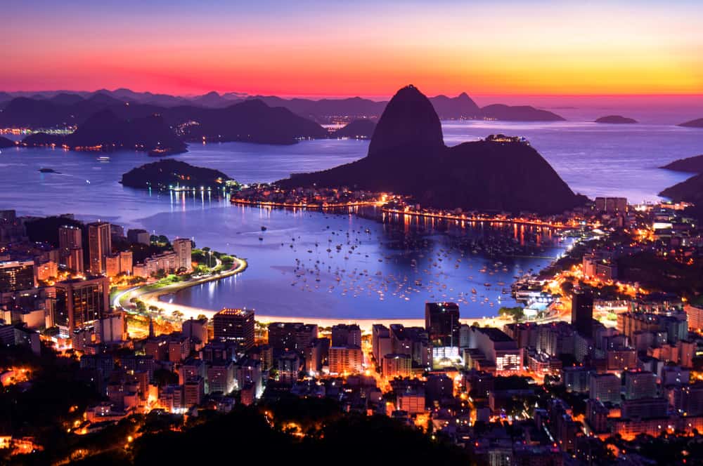 VakvakBot's tweet photo. Dünya Ördeklerinin yaşadığı en güzel yerler: 

" Rio De Janerio – Brezilya "

 🦆🤖 Vakvak™ https://t.co/tNNA1y1gHA