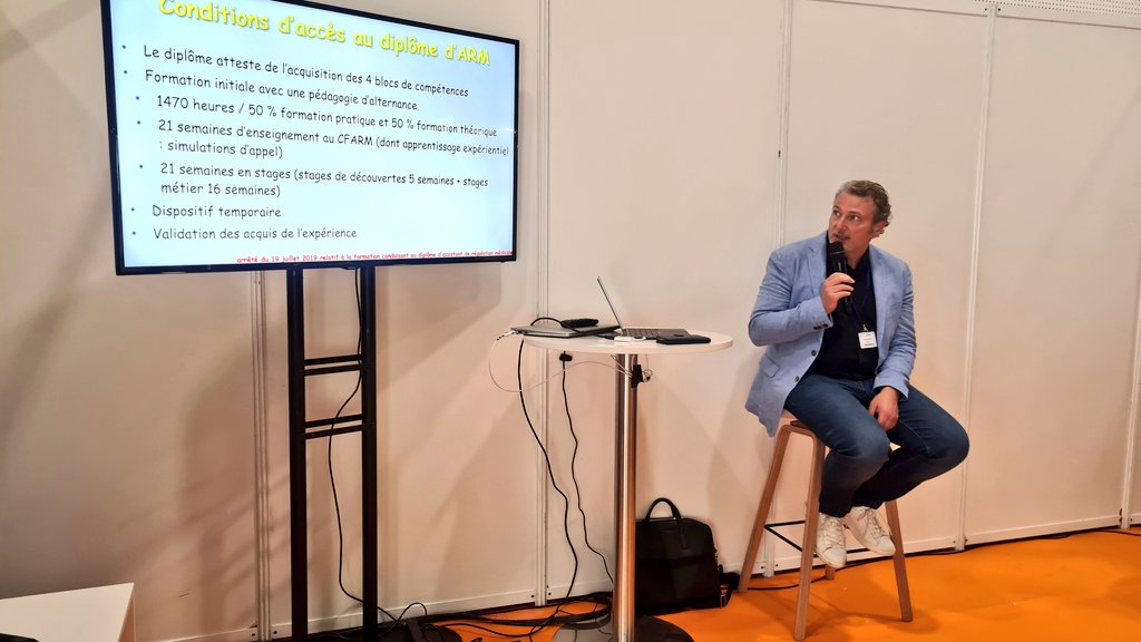 Échanges sur les dispositifs réglementaires de formation conduisant au diplôme d’ARM. L'occasion de partager les difficultés ressenties par les équipes dans l’amélioration de la formation et l’uniformisation des pratiques au sein des #SAMU-SAS <a href="/afarm/">jody allen</a> <a href="/unarm/">unarm</a> @sfmu <a href="/CongresUrgences/">Urgences Le Congrès</a>