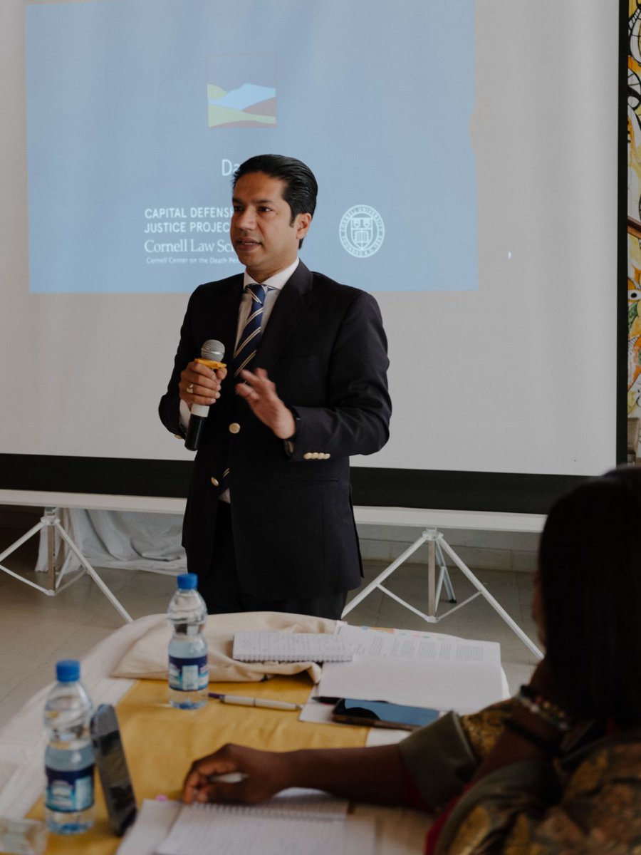 JusticeProject_'s tweet photo. Day 5: 🔍 Unlocking the art of opening statements, merging narrative with material facts for maximum impact!📜 #LegalStrategy @Pansota1
@DeathPenaltyWW @EUPakistan @DeathPenaltyP
@WCADP
#JusticeProjectPakistan #CapitalDefenseFellowship #CornellLawSchool #CornellCentreOnTheDeathPenaltyWorldwide #MakwanyaneInstitute #CapitalDefenders #CriminalJustice