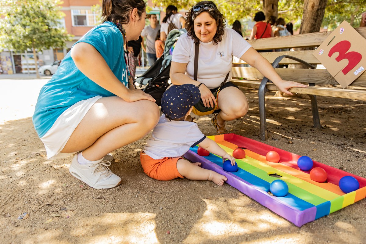 ElPratPersones's tweet photo. 🏳️‍🌈El Prat és una ciutat amb orgull i com cada any commemorarà el Dia Internacional per l’Alliberament #LGTBI 🏳️‍🌈

L’objectiu és reivindicar i defensar drets del col·lectiu a través d'un cicle d'activitats ampli i divers.

#OrgullPrat 🏳️‍🌈 #28J

Notícia ▶️ https://t.co/zr7Vem3j0h https://t.co/U7uQSdYMno
