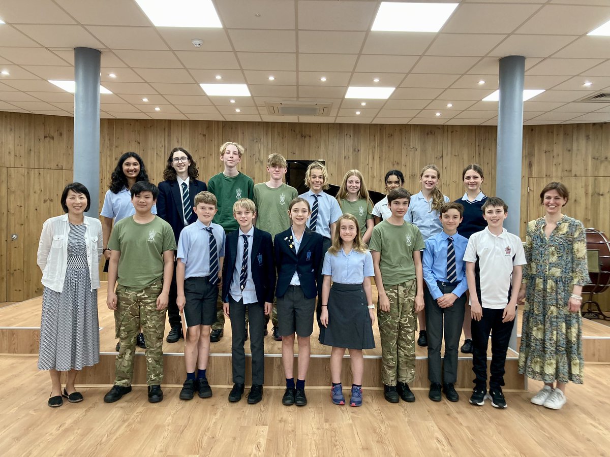 Beautiful inaugural <a href="/AlleynsSchool/">Alleyn's School</a> #keysandcakes concert last night with contributions from across the piano dept. Bravi tutti! 
#AlleynsMusic #AlleynsCocurricular 
#AllWeCanBe
