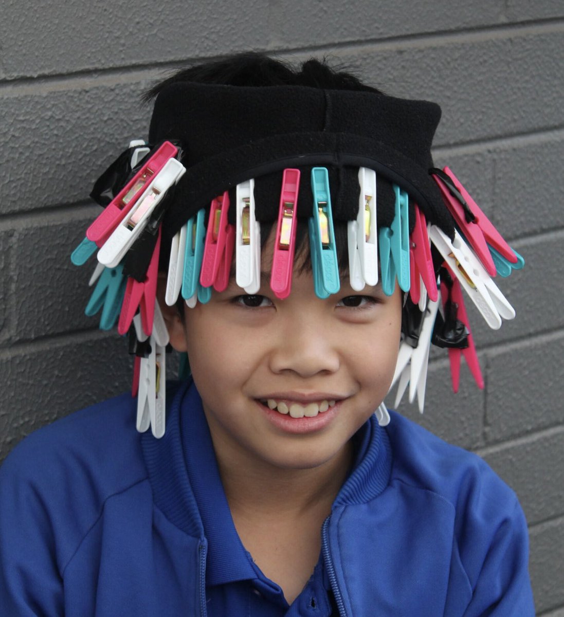🧢👒🎩🎓🪖⛑️🤠🧙‍♀️🕵️‍♀️💂‍♂️👩‍🌾👩🏾‍✈️Students from OLOL wore crazy hats to school today to raise funds for the 2024 Archbishop’s LifeLink Appeal. Well done to our Year 6 students for leading the day.<a href="/CatholicEdWA/">Catholic Education WA</a> <a href="/Blakey2308/">Steve Blake</a>
