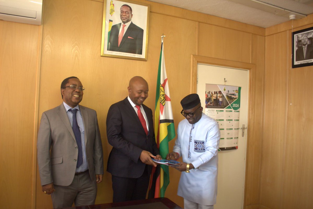 naczim's tweet photo. Presentation of ICASA 2023 report to Ministry Of Health and Child Care following the successful hosting of the event by Zimbabwe 

Sight from the report presentation ceremony. https://t.co/ULytgl80cn