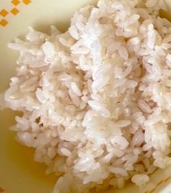 ryoshoku's tweet photo. 小学校の給食懇談会に赴きました（私用）
今日の豊橋市の小中学校のお給食は麦ごはんでしたよ！🍚
弊社で製造しております🍚
数十年ぶりのお給食、とてもおいしくいただきました☺️弐 https://t.co/ladZVSOX52