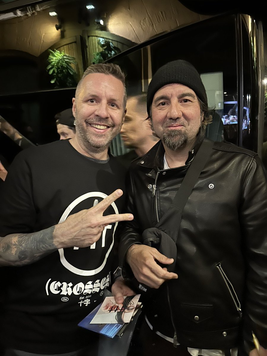 butcher_pl's tweet image. To się nazywa „udany wieczór w Pradze”.😅❤️‍🔥✝️✝️✝️
#Crosses