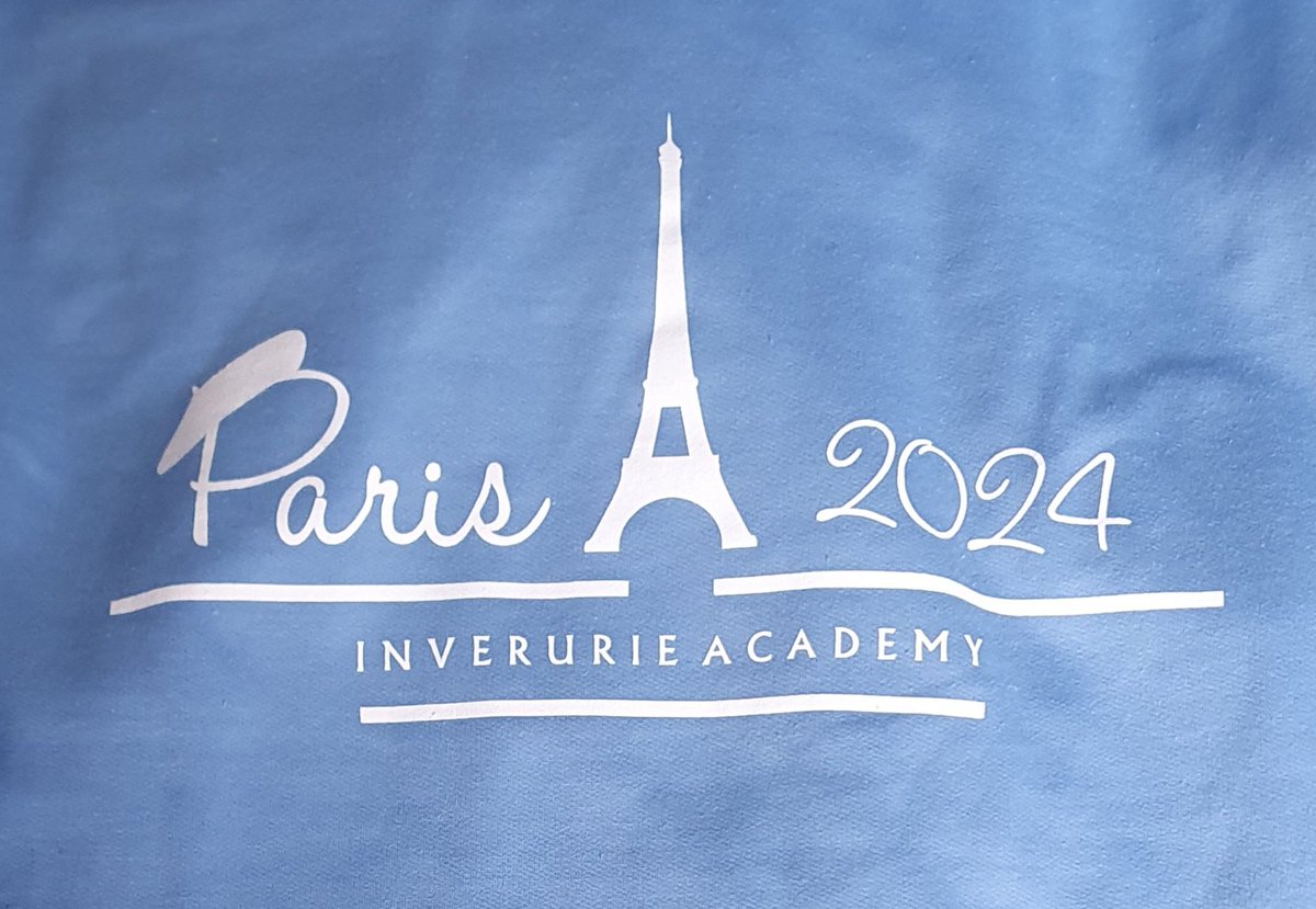 And that's the adventure coming to a close... Paris, merci! Now heading north.. à destination de Calais...