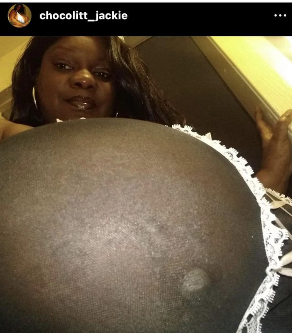 Pacifier 🫦..🍫 https://t.co/bGfy8AVQm5