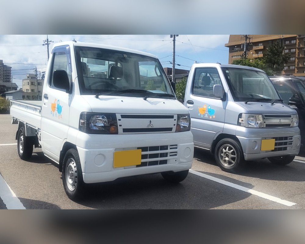 MMCjpn's tweet image. 【お知らせ】
#三菱自動車 は、令和6年能登半島地震の被災地支援の一環として、被災された方々や支援団体を対象に車の無償貸出支援活動を行う「一般社団法人 日本カーシェアリング協会」に軽商用車『#ミニキャブトラック』を3台寄贈しました。
▼ニュースリリースはこちら
mitsubishi-motors.com/jp/newsroom/ne…