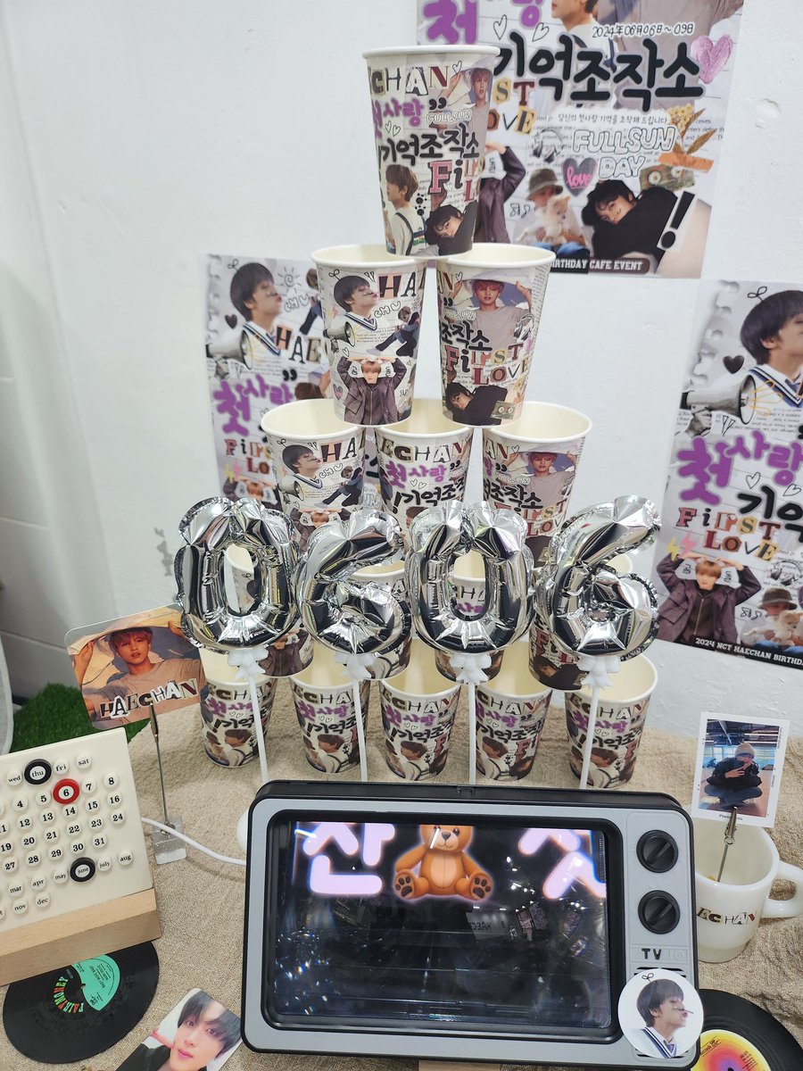 happiness66_66's tweet photo. 11번째로 다녀온 첫사랑 기억조작소...
컨셉 그대로 첫사랑 기억 조작되고 왔습니다...ㅎㅎ
트위터에서 찾아본거랑 다르게 더 이쁘게 꾸며져있어서 너무 좋았다...
기억 조작 당한 미래의 후기였ㄷr....🙄
#첫사랑_기억조작소
#해피_풀썬데이 https://t.co/Z7mZ58ceuu