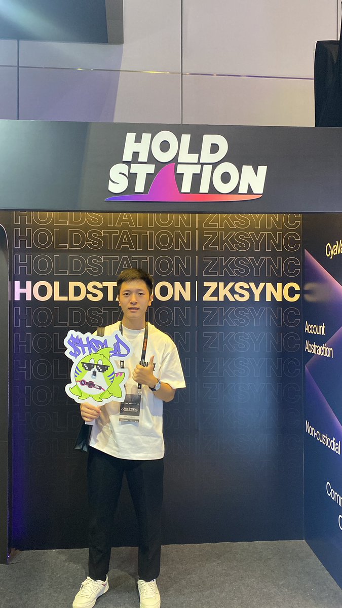 kenvinup's tweet photo. @HoldstationW #holdstaion 
Welcome to GMVietnam 
Let use holdstaion https://t.co/MCqtEdfWP9