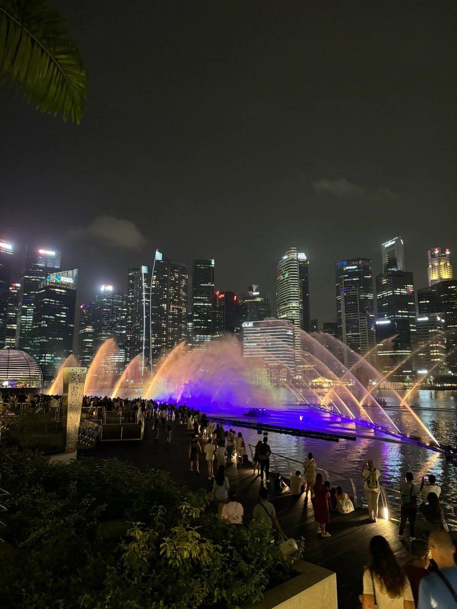 luaar22's tweet image. Everything has beauty, but not everyone sees it.