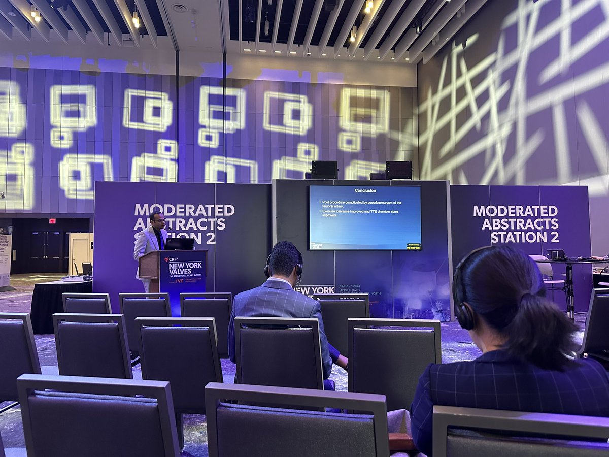 🔥Very happy to be at #NYValves2024 with our <a href="/CookCountyIMR/">Cook County Health Internal Medicine Residency</a> residents and <a href="/CookCtyCardio/">Cook County Cardiology</a> fellows <a href="/anieshbobba/">aniesh bobba</a> <a href="/RohanGajjar96/">Rohan Gajjar</a> <a href="/GBittarMD/">Gianfranco Bittar Carlini, MD</a> @thebadriaryal presenting and discussing complex structural cases! Lots of learning and great discussions.