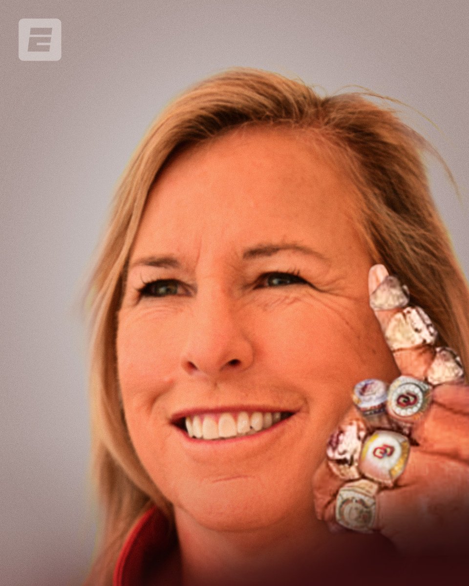 GASSO GETS 8️⃣ 💍

Patty Gasso is now tied for the most national championships as a head coach in D-I softball history 👏 

<a href="/OU_Softball/">Oklahoma Softball</a>