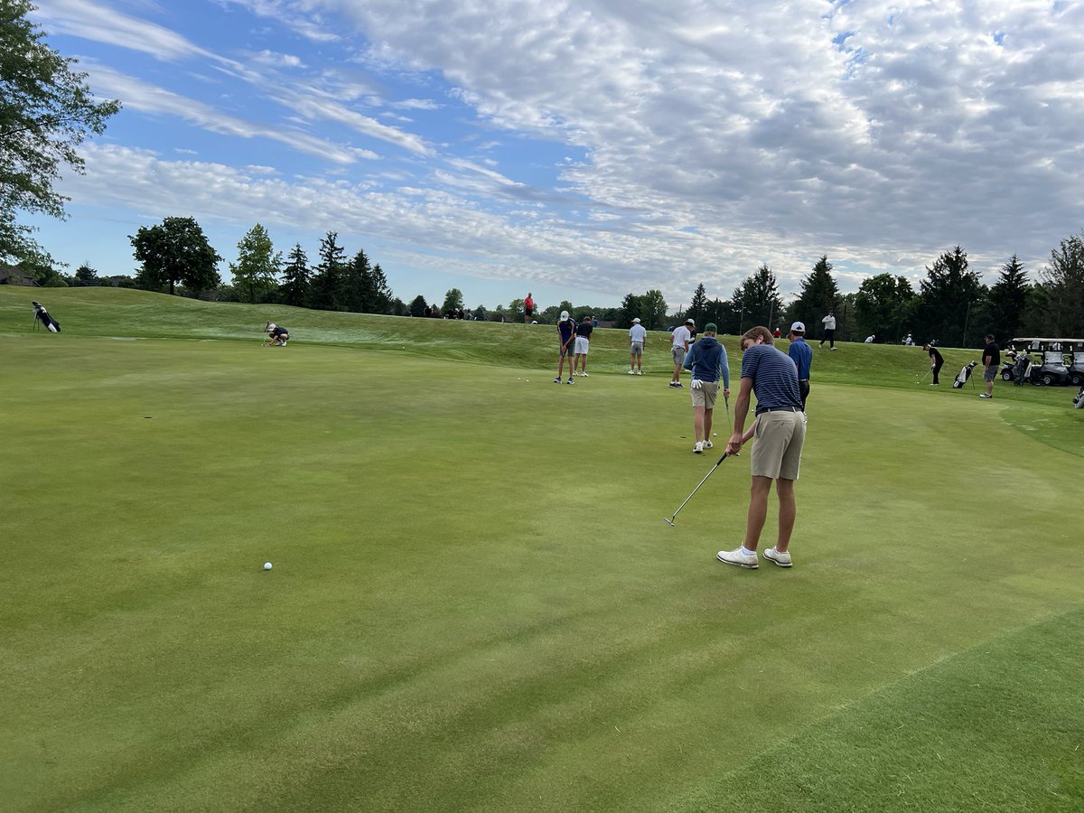 BCHSGOLF's tweet image. Great day for Colin today at Regionals up at the Players Club! After a 42 on the front 9, he was able to finish strong with a 37 on the back to post a great last HS career round of 79!