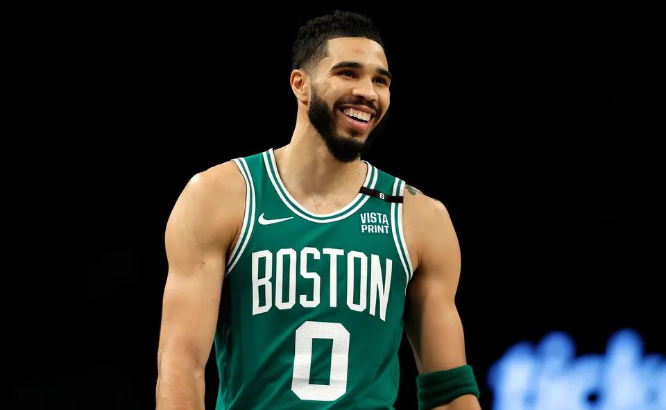 DrGuru_'s tweet photo. If the Celtics win the title, does Jayson Tatum become the best player in the world? https://t.co/B5DQQBhSIJ