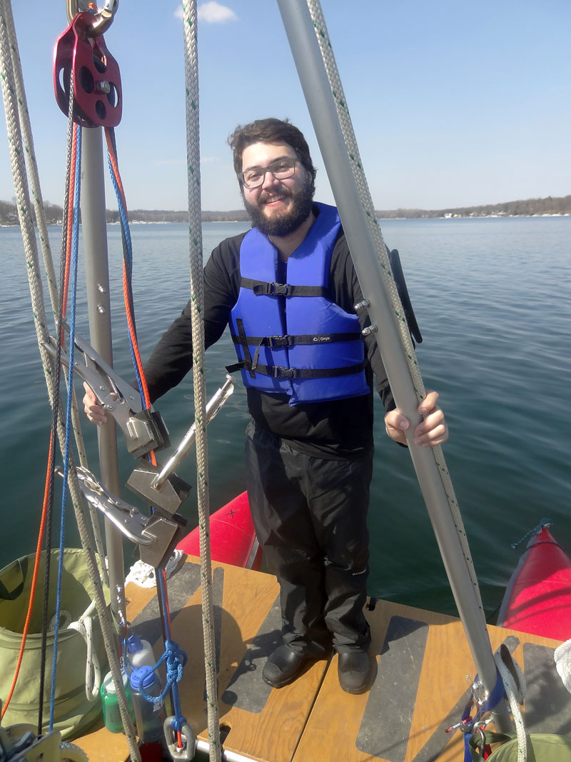 Paleoclimate has another PhD!!
CONGRATS, Dr. <a href="/PetePuleo/">Pete Puleo</a>! What a great body of work: new methods for reconstructing water isotopes, and answers to long-standing mysteries of Younger Dryas and Holocene climate in Greenland. 
&amp; Now, onward to your faculty job! 🎓👏🥳