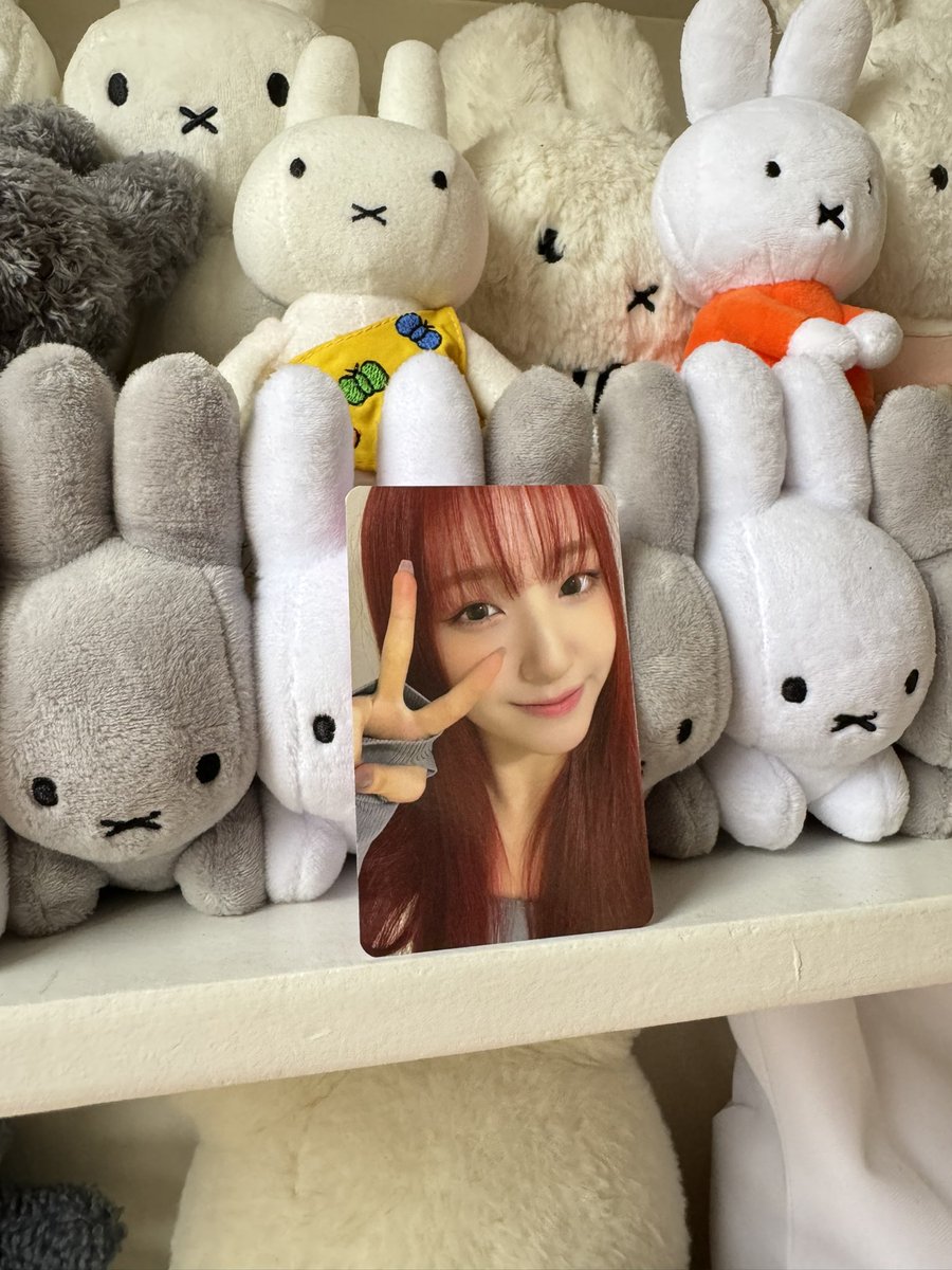 ﹗ ˖ ་ wts lfb ph #novastore 

› yunha collect book photocards

  ﹔ 1250 + sf
  ﹔payo once oc is sent

🏷️ hyeonju nana kotoko gehlee yunha elisia yoona seowon unis